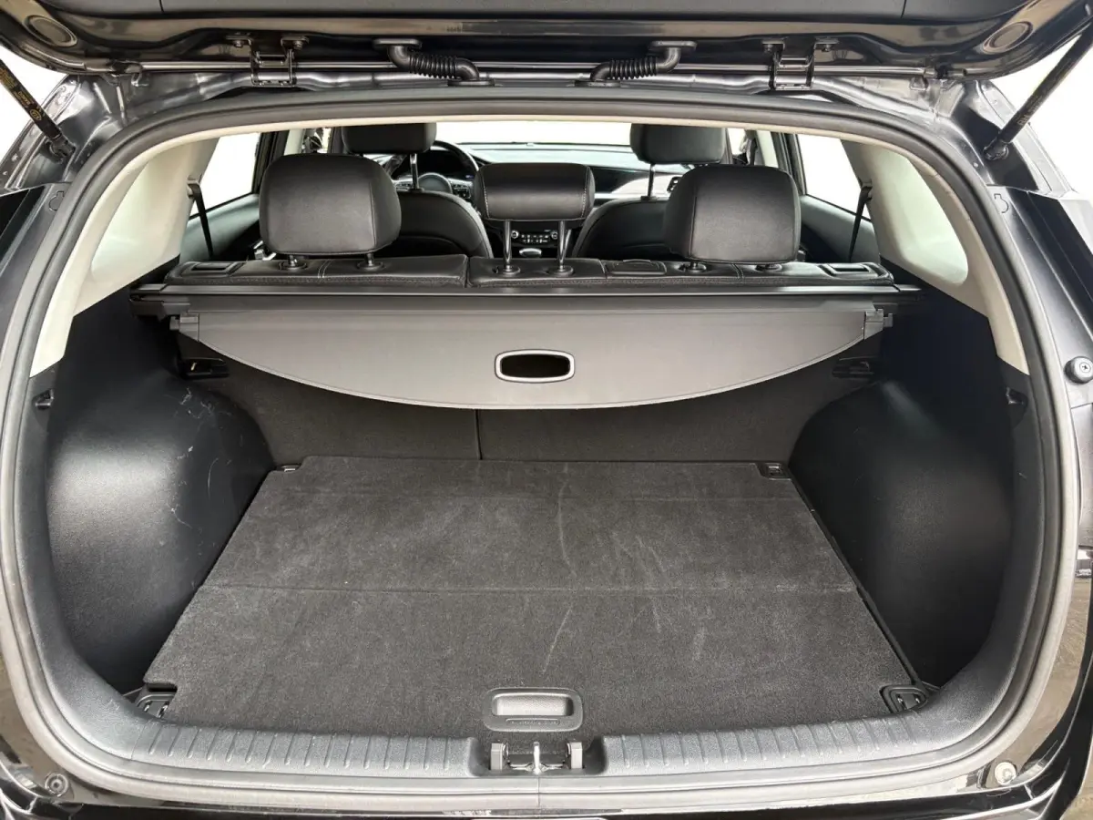 1.6 GDi Hybrid DynamicLine | Navigatie | Apple Carplay / Android Auto | Climate Control | Achterruitrij Camera | Lichtmetalen Velgen |