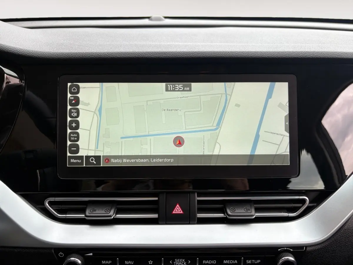 1.6 GDi Hybrid DynamicLine | Navigatie | Apple Carplay / Android Auto | Climate Control | Achterruitrij Camera | Lichtmetalen Velgen |