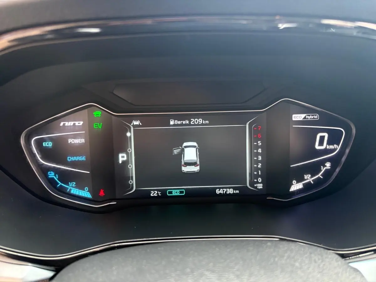 1.6 GDi Hybrid DynamicLine | Navigatie | Apple Carplay / Android Auto | Climate Control | Achterruitrij Camera | Lichtmetalen Velgen |
