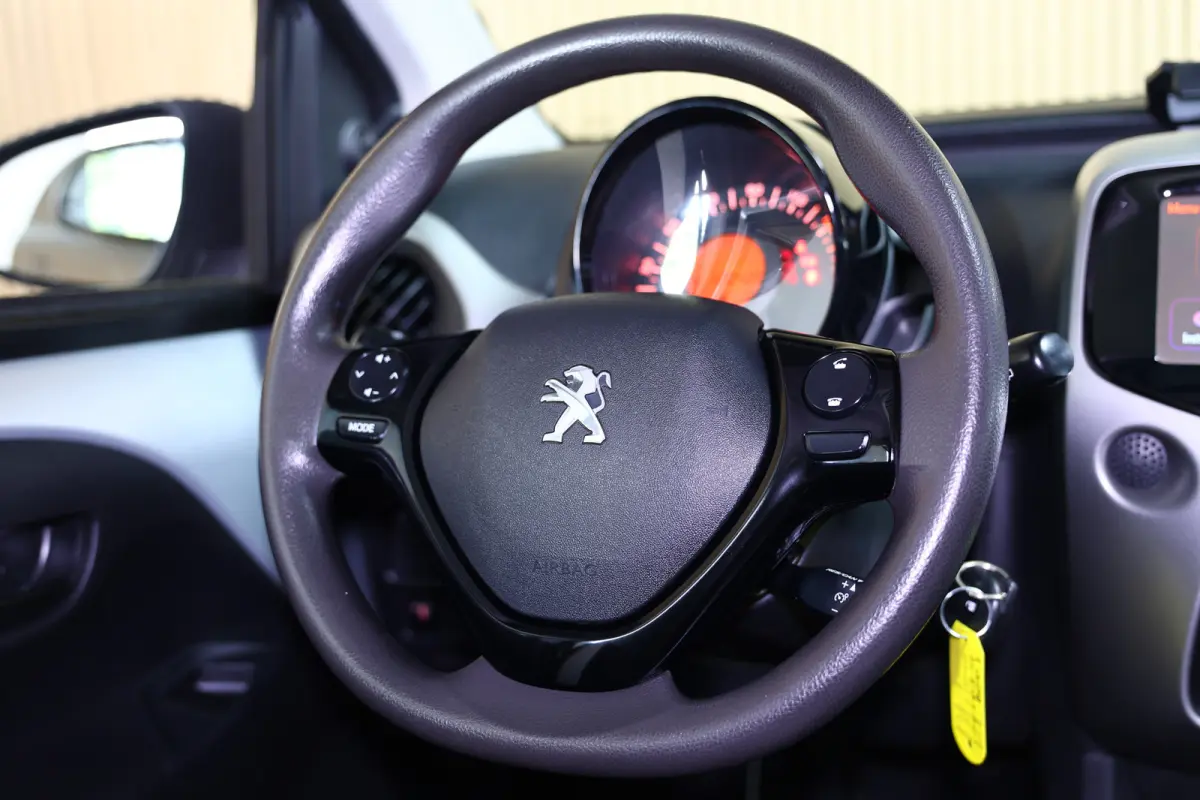 1.2 Puretech Allure CABRIOTOP AIRCO CARPLAY CAMERA