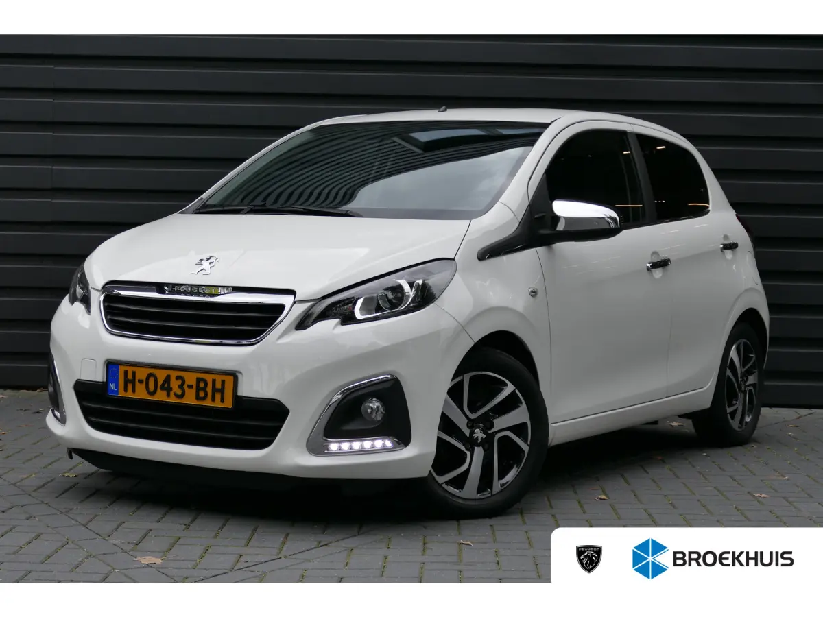 1.0 E-VTI 72PK 5-DRS ALLURE / NAVI / CLIMA / LED / 15" LMV / CAMERA / BLUETOOTH / PACK STYLE !!