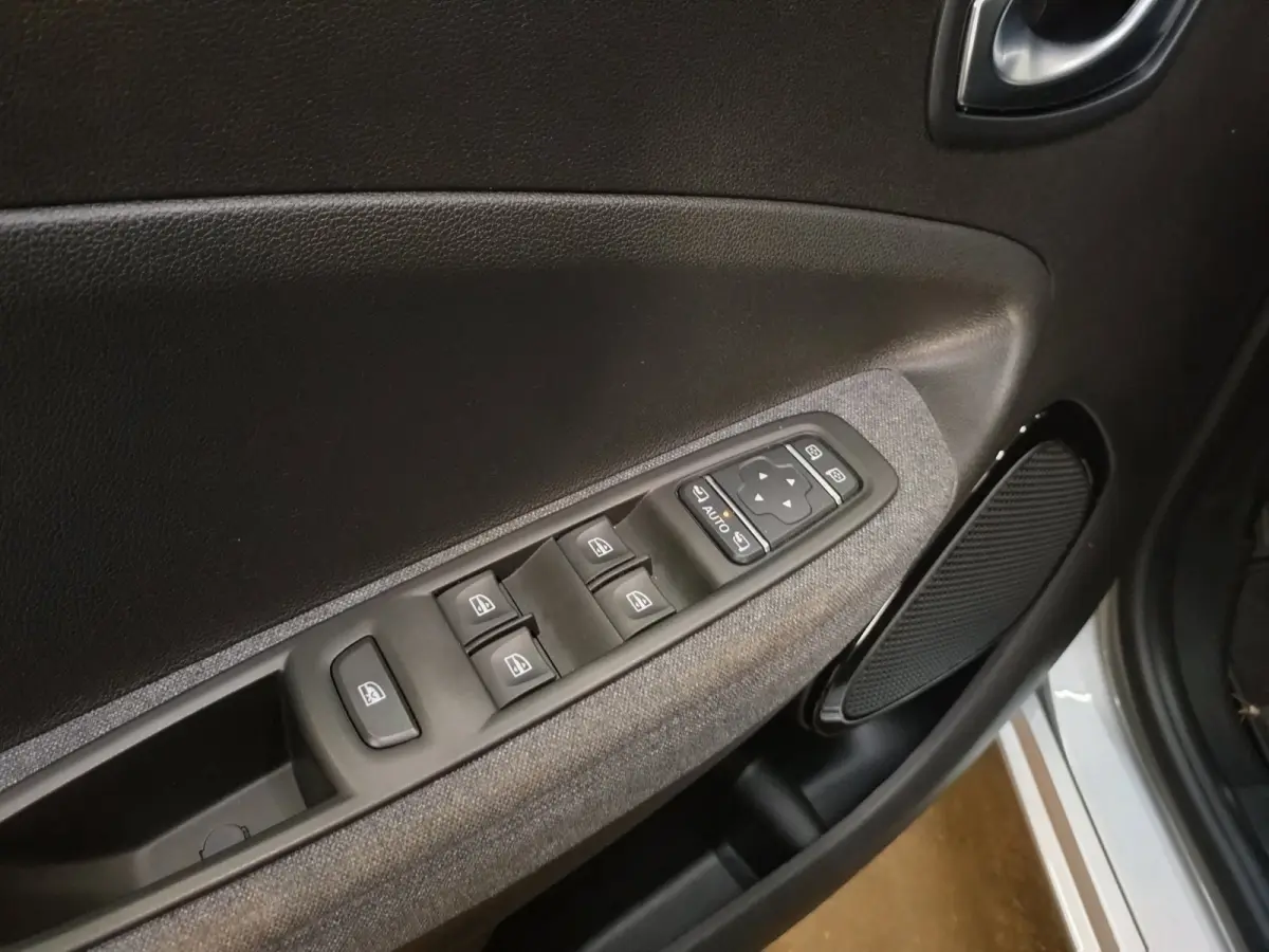 R135 Intens 52 kWh SOH 94,88 % Koopaccu