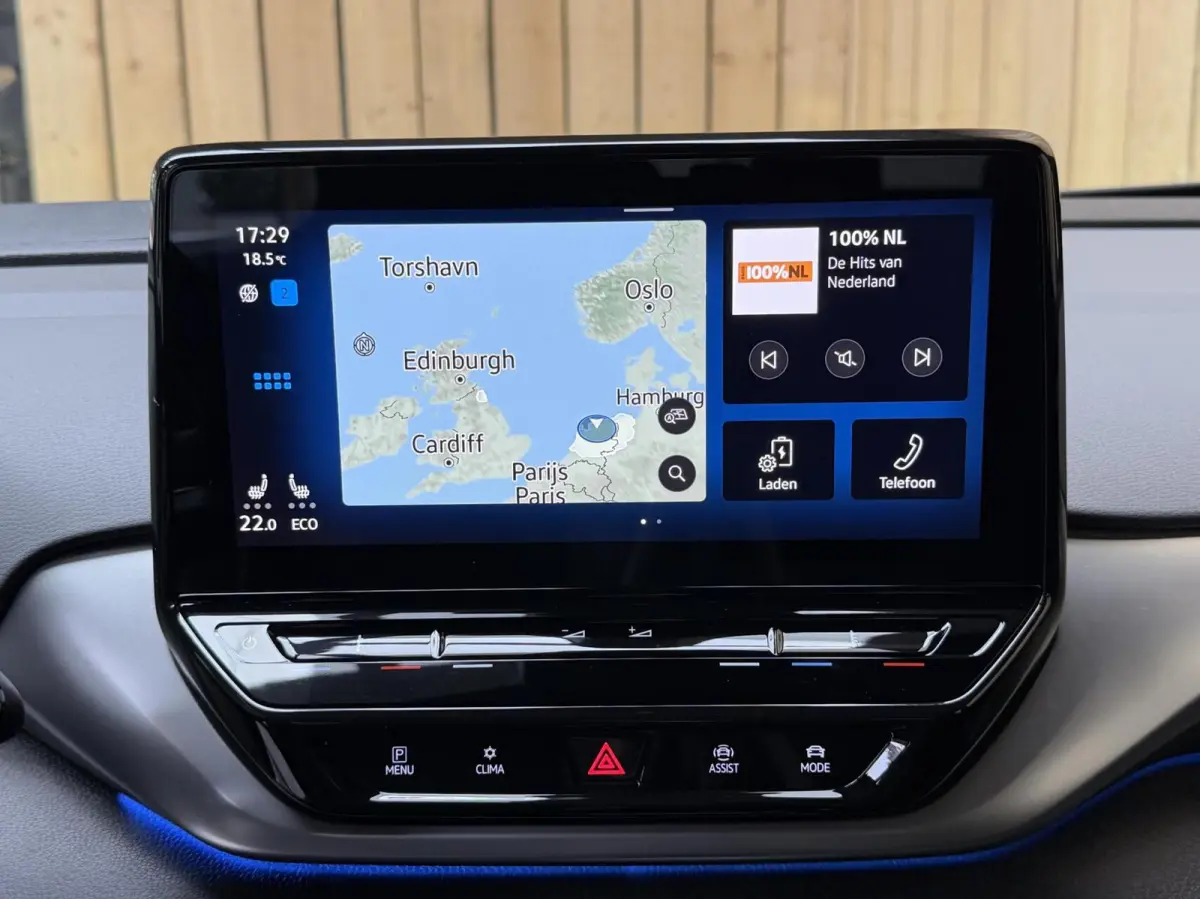 Pro 77 kWh SoH 94,68% | Warmtepomp | Apple CarPlay/Android Auto | Adaptieve cruise control | Climate control | LED koplampen | Navigatiesysteem | Voorstoelen en stuurwiel verwarmd | Parkeers