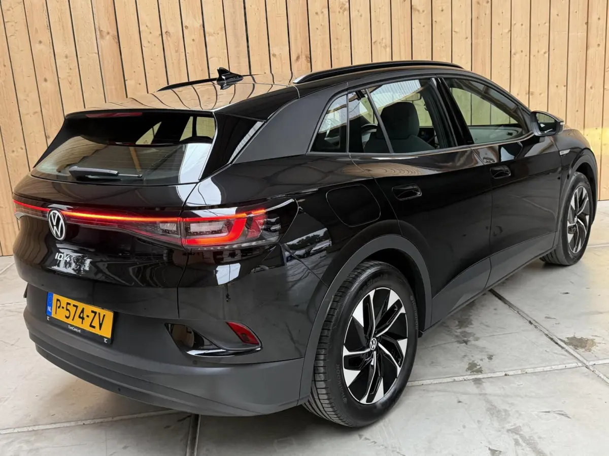 Pro 77 kWh SoH 94,68% | Warmtepomp | Apple CarPlay/Android Auto | Adaptieve cruise control | Climate control | LED koplampen | Navigatiesysteem | Voorstoelen en stuurwiel verwarmd | Parkeers