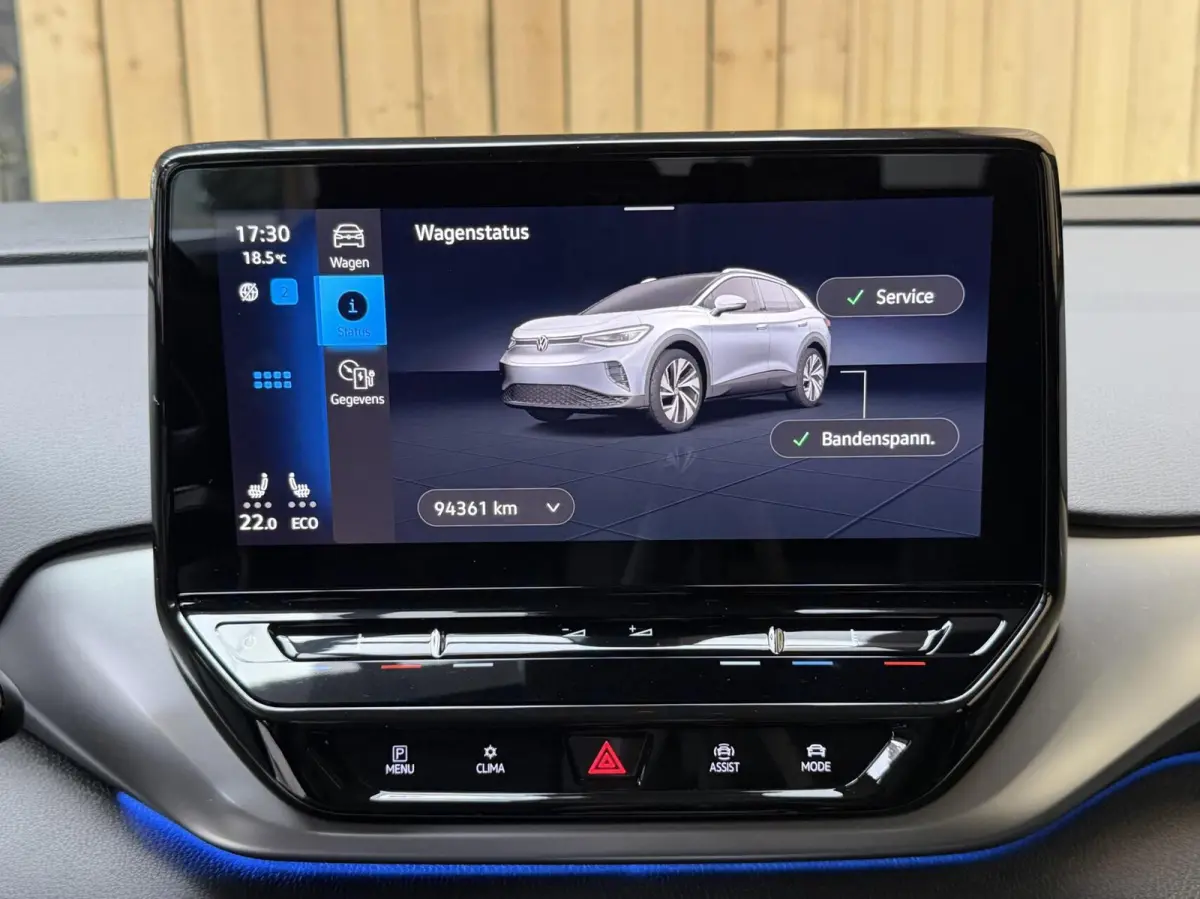 Pro 77 kWh SoH 94,68% | Warmtepomp | Apple CarPlay/Android Auto | Adaptieve cruise control | Climate control | LED koplampen | Navigatiesysteem | Voorstoelen en stuurwiel verwarmd | Parkeers