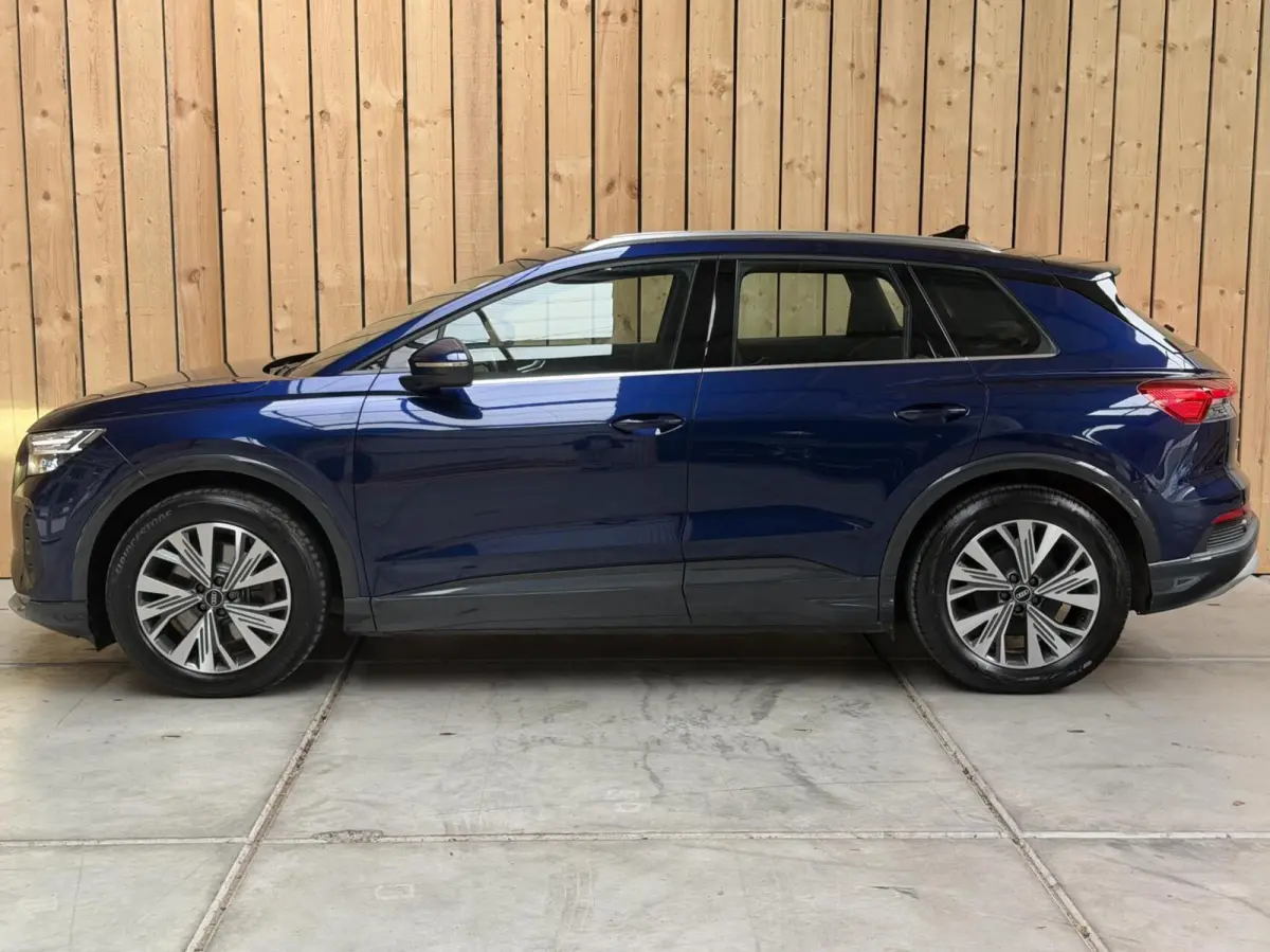 40 Launch edition Advanced Plus 77 kWh SoH 95,39% | Achteruitrijcamera | Adaptieve cruise control | Apple CarPlay/Android Auto | Matrix LED | Navigatiesysteem | Voorstoelen verwarmd | Warmte