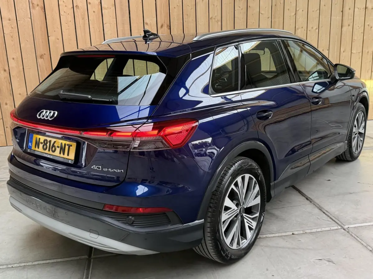 40 Launch edition Advanced Plus 77 kWh SoH 95,39% | Achteruitrijcamera | Adaptieve cruise control | Apple CarPlay/Android Auto | Matrix LED | Navigatiesysteem | Voorstoelen verwarmd | Warmte