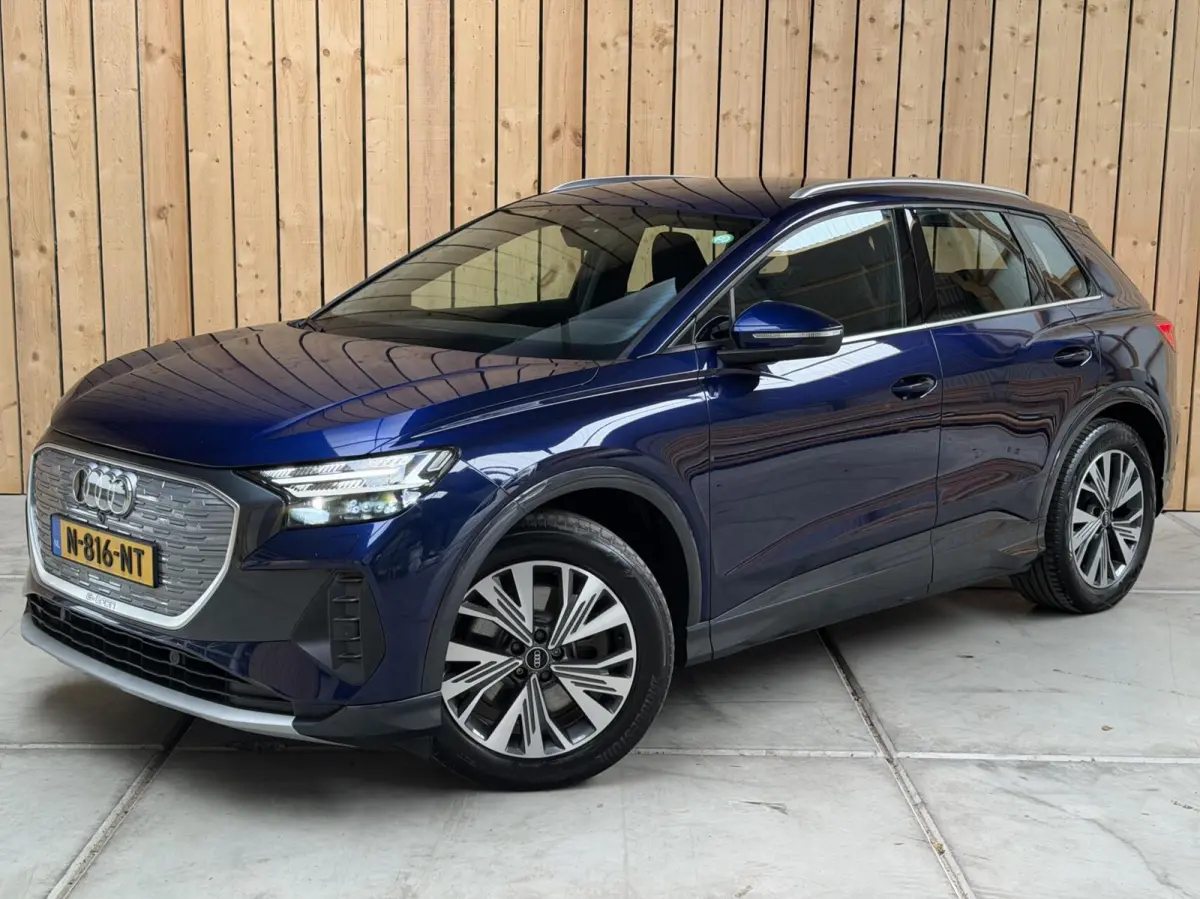 40 Launch edition Advanced Plus 77 kWh SoH 95,39% | Achteruitrijcamera | Adaptieve cruise control | Apple CarPlay/Android Auto | Matrix LED | Navigatiesysteem | Voorstoelen verwarmd | Warmte