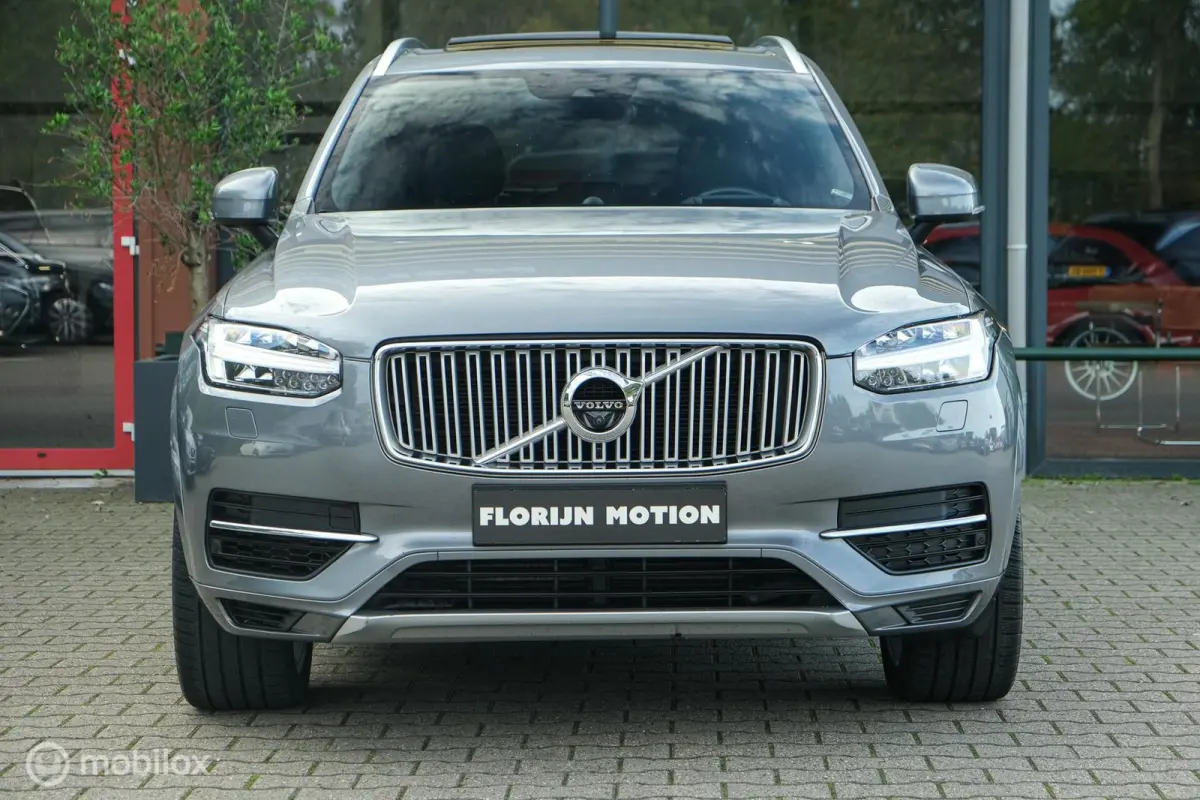 2.0 T8 Twin Engine AWD Inscription | HUD | ACC | Luchtvering | Pano | 360 camera | Bowers en Wilkens | Massage | Stoelverwarming en ventilatie | Clima achterin