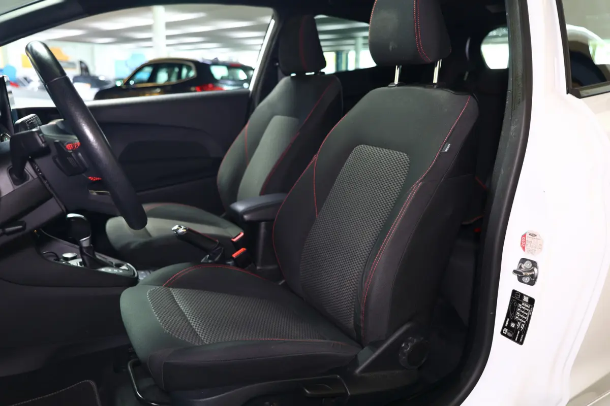 1.0 EcoBoost Titanium ST LINE SUPERSTAAT !