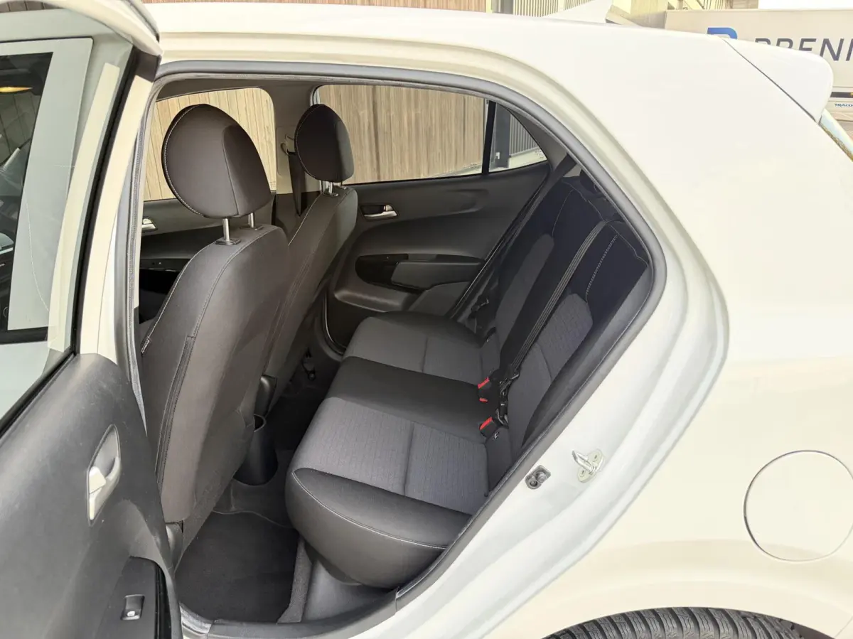1.2 CVVT DynamicPlusLine | CAMERA | STOEL/STUURVERWARMING | CARPLAY