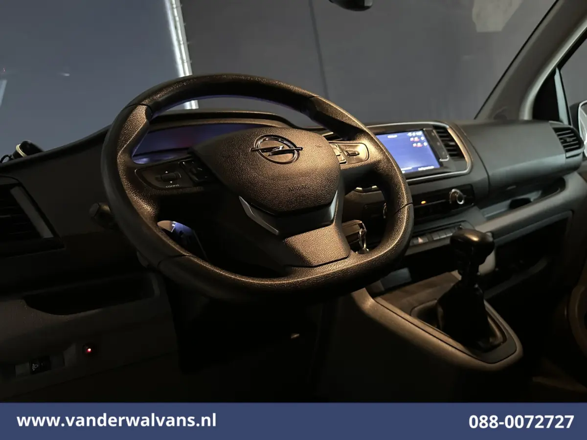 1.5 CDTI 102pk L3H1 Euro6 Airco | Camera | Navigatie | Apple Carplay | Cruisecontrol Android Auto, Parkeersensoren, Sidebars