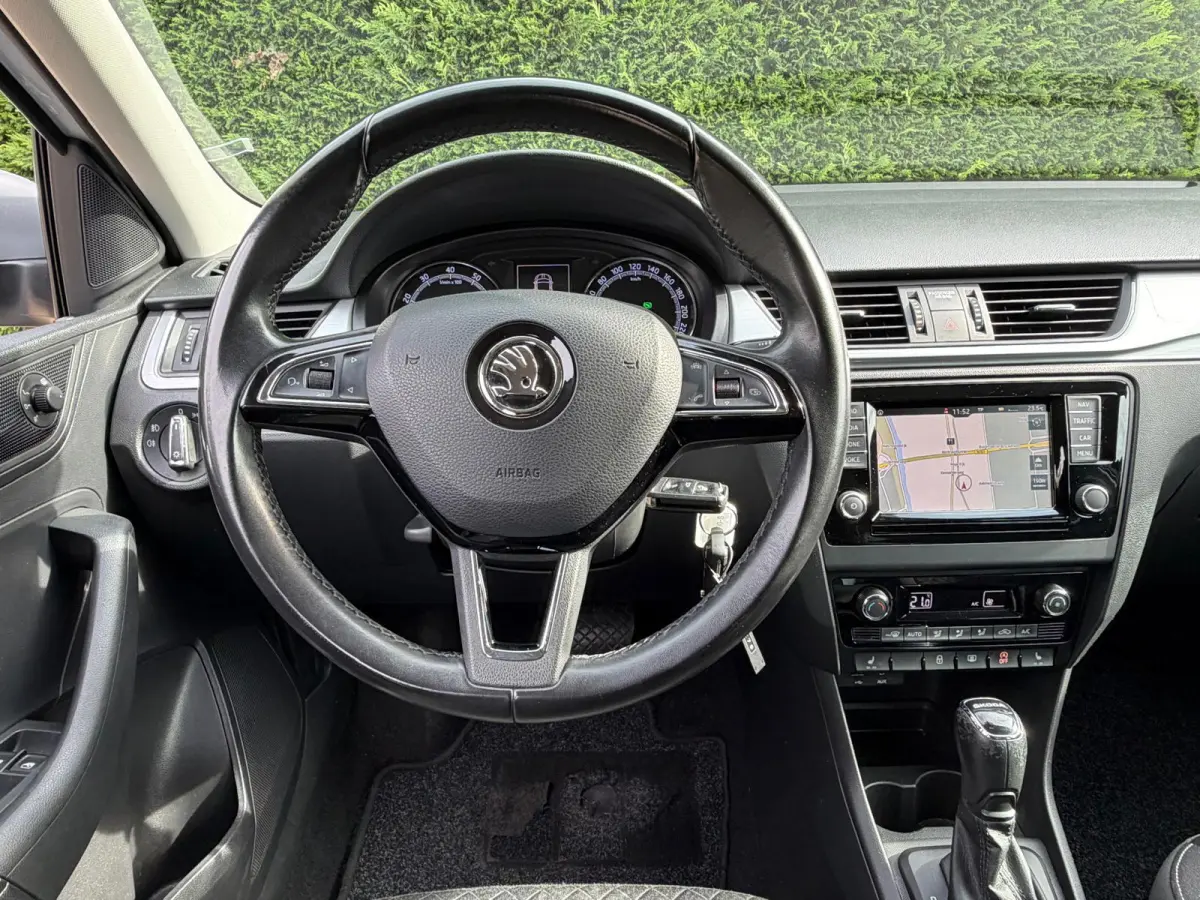 1.0 TSI Drive Automaat Allseason Navi 1eEigenaar !!NIEUWBINNEN!!