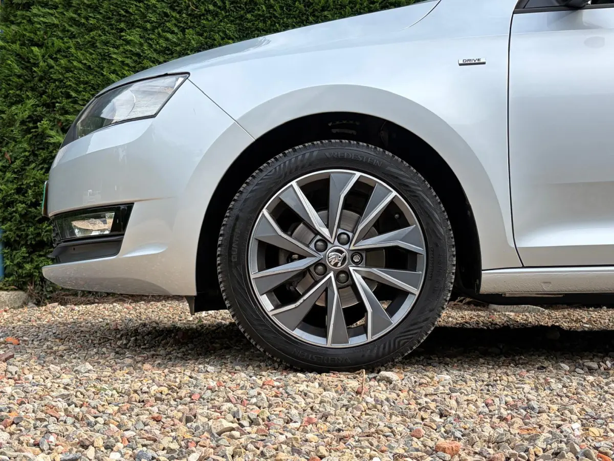 1.0 TSI Drive Automaat Allseason Navi 1eEigenaar !!NIEUWBINNEN!!