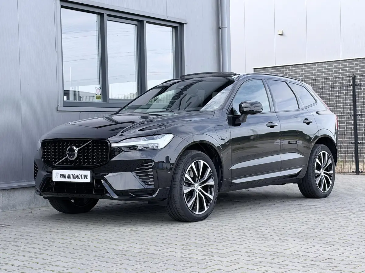 2.0 T6 Plug-in hybrid AWD R-Design 349 pk Long range | Trekhaak | Harman Kardon | 360 camera | 20 inch