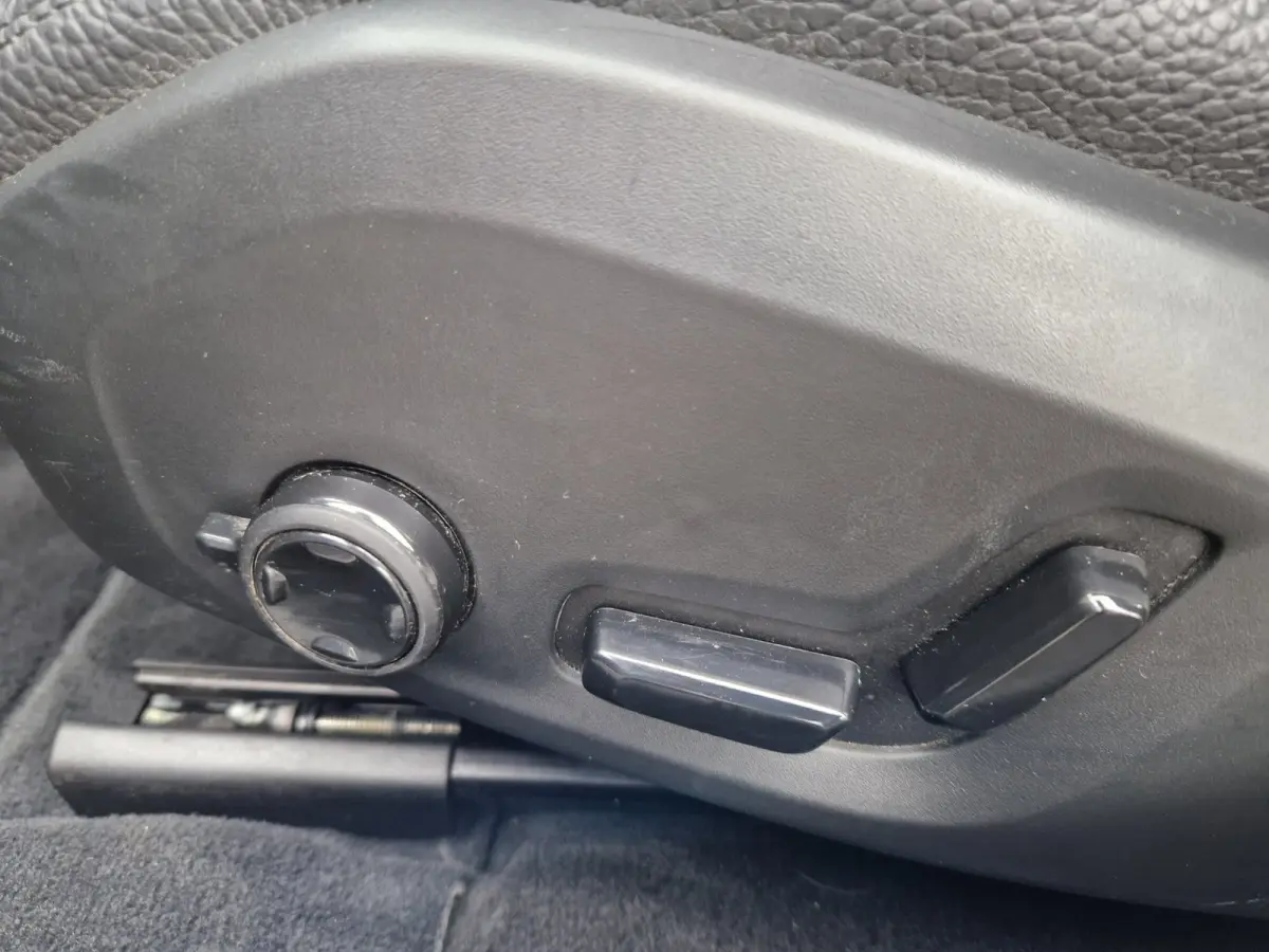 2.0 T6 AWD PHEV 349PK /1e eig /BTW