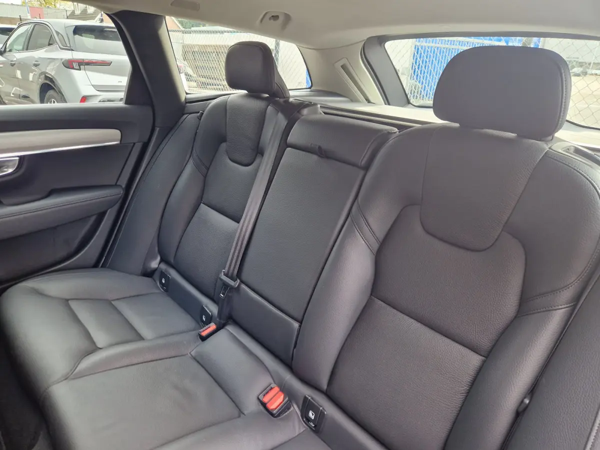 2.0 T6 AWD PHEV 349PK /1e eig /BTW