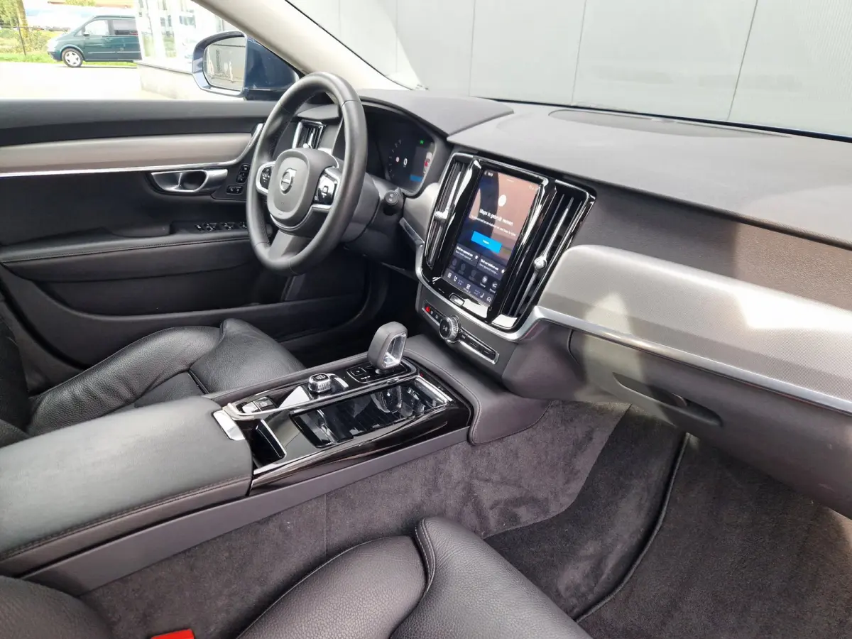 2.0 T6 AWD PHEV 349PK /1e eig /BTW