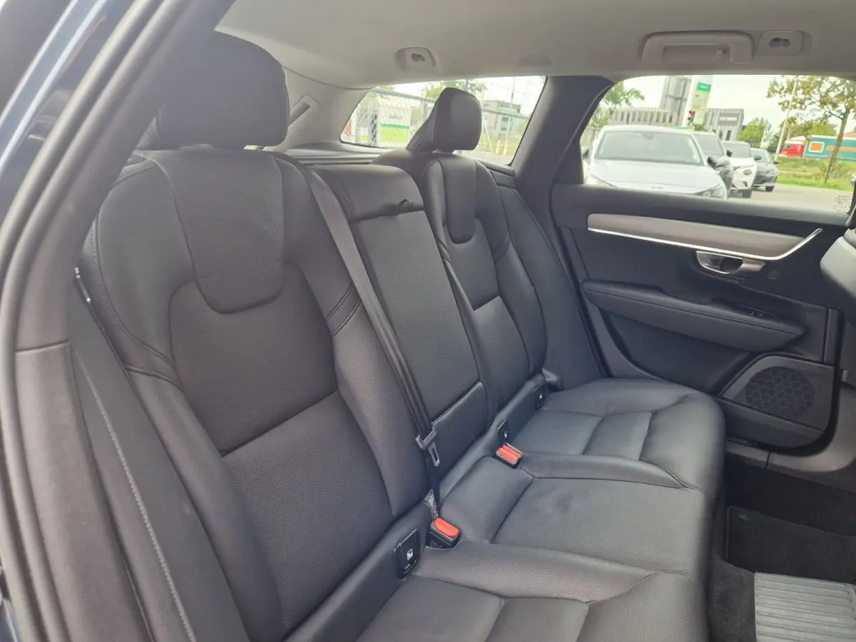 2.0 T6 AWD PHEV 349PK /1e eig /BTW