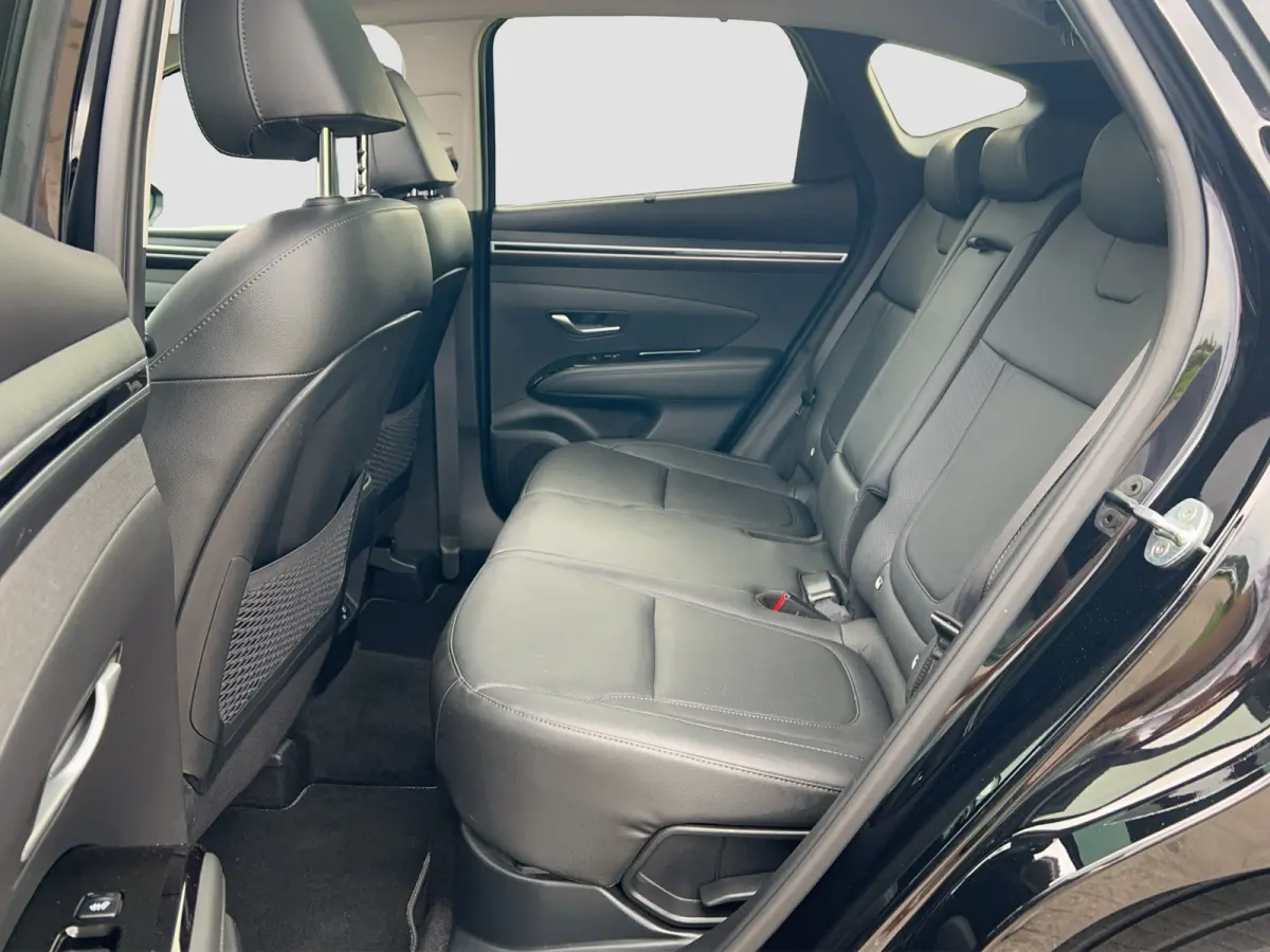 1.6 T-GDI HEV 230pk Premium Sky