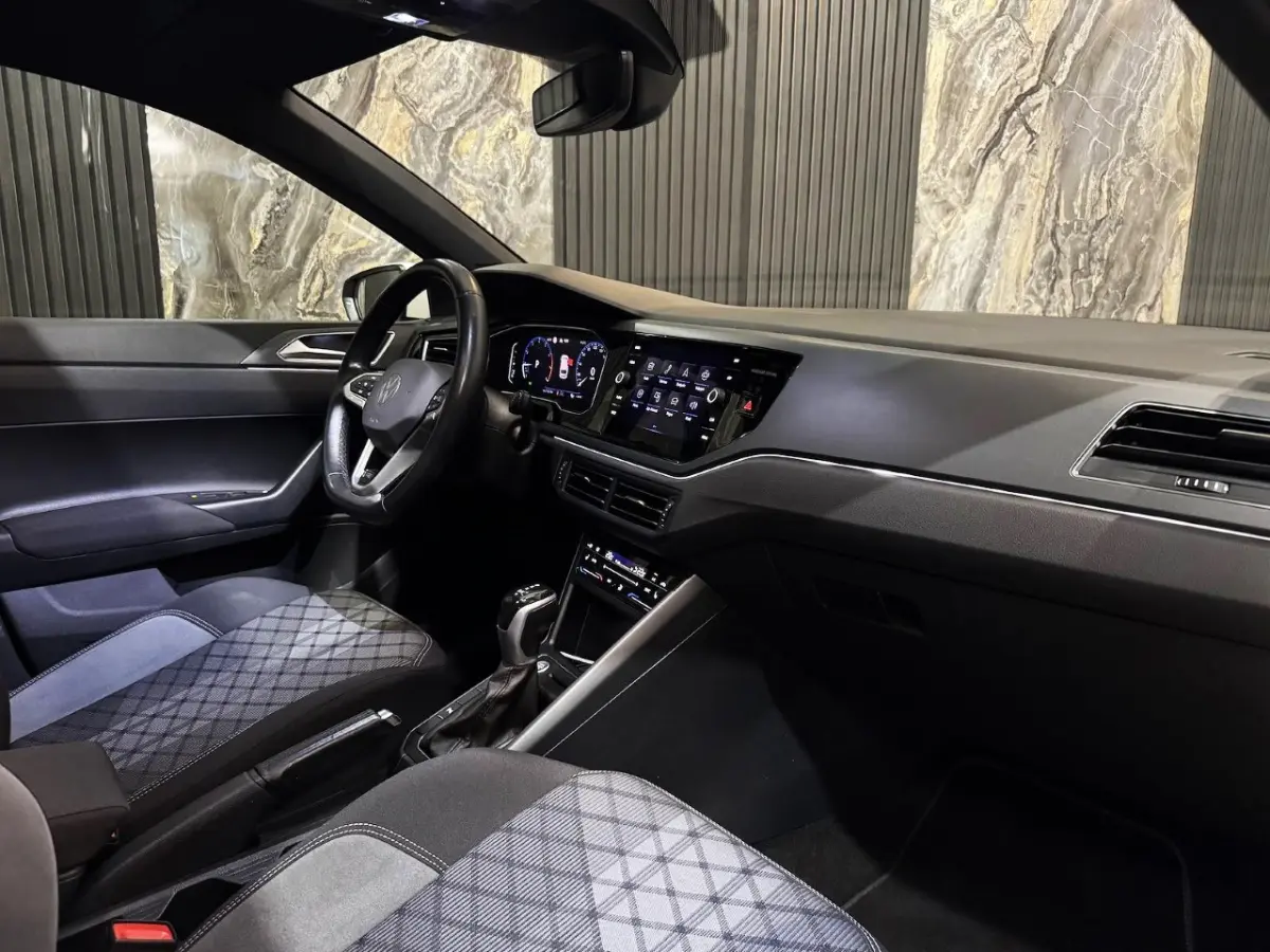 1.0 TSI 3x R-line|PANO|BEATS|IQ|SFEER|KEYLESS|CAMERA|BOMVOL!
