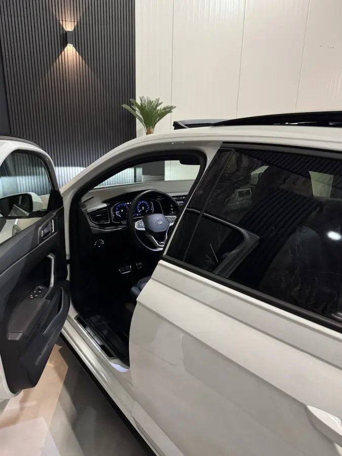1.0 TSI 3x R-line|PANO|BEATS|IQ|SFEER|KEYLESS|CAMERA|BOMVOL!