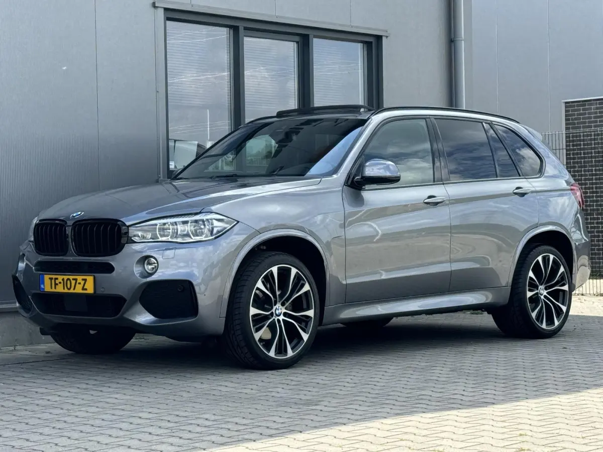xDrive35i High Executive 306 PK | Individual | M sport | Bang & Olufsen