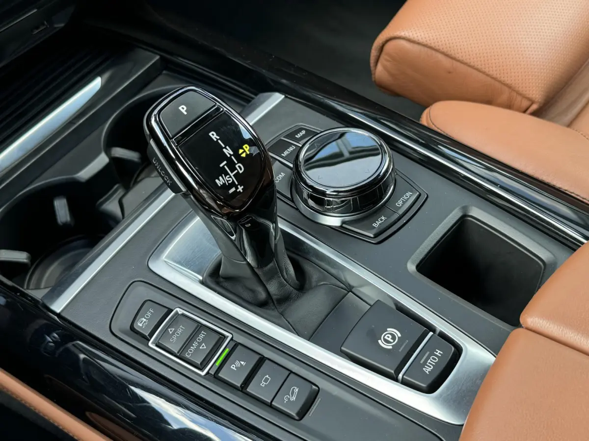 xDrive35i High Executive 306 PK | Individual | M sport | Bang & Olufsen