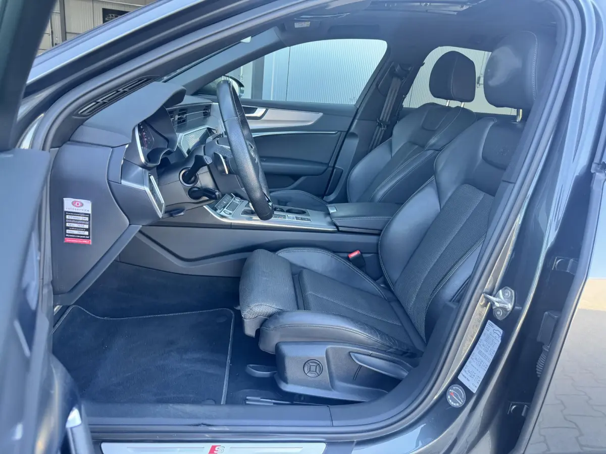 40 TDI S Line edition 204 PK | Black optic | ACC | Pano | Apple Carplay
