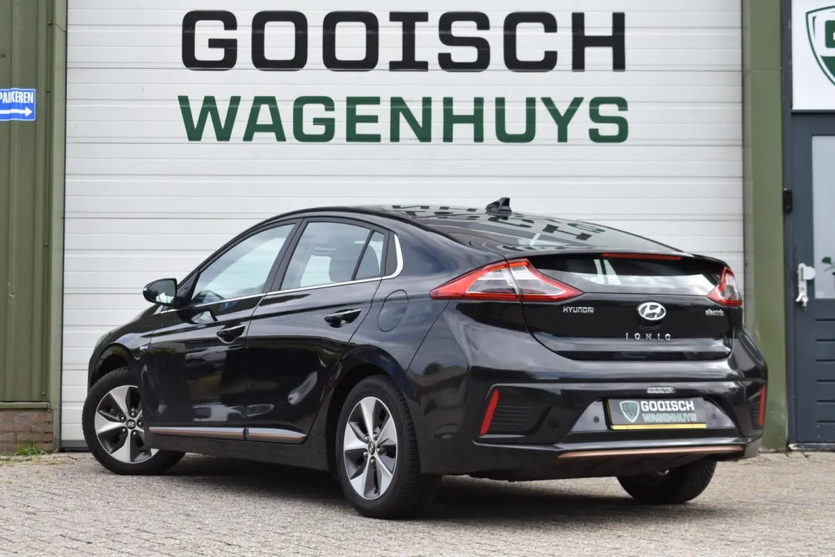 Premium EV | 100% SoH | Schuifdak | Leder | Memory | Infinity |