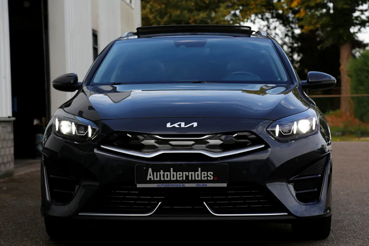 1.6 GDI PHEV Platinum*Perfect Onderh*Pano/ACC met stuurhulp/Leder/Stoelverw.V+A/Stuurverw./Stoelkoeling/Memorie/Camera/DAB/LED/Dodehoek/Elek. Klep/Parkeersens.V+A/VOL*