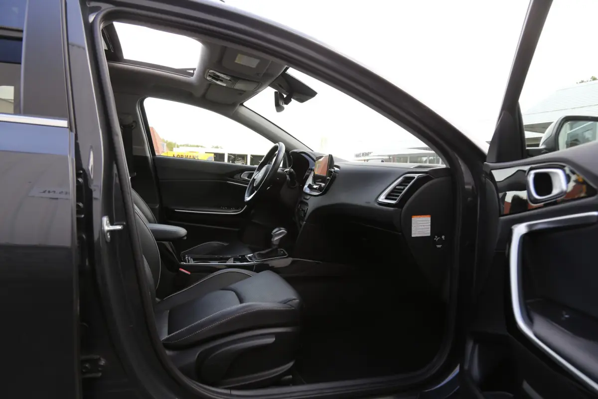 1.6 GDI PHEV Platinum*Perfect Onderh*Pano/ACC met stuurhulp/Leder/Stoelverw.V+A/Stuurverw./Stoelkoeling/Memorie/Camera/DAB/LED/Dodehoek/Elek. Klep/Parkeersens.V+A/VOL*