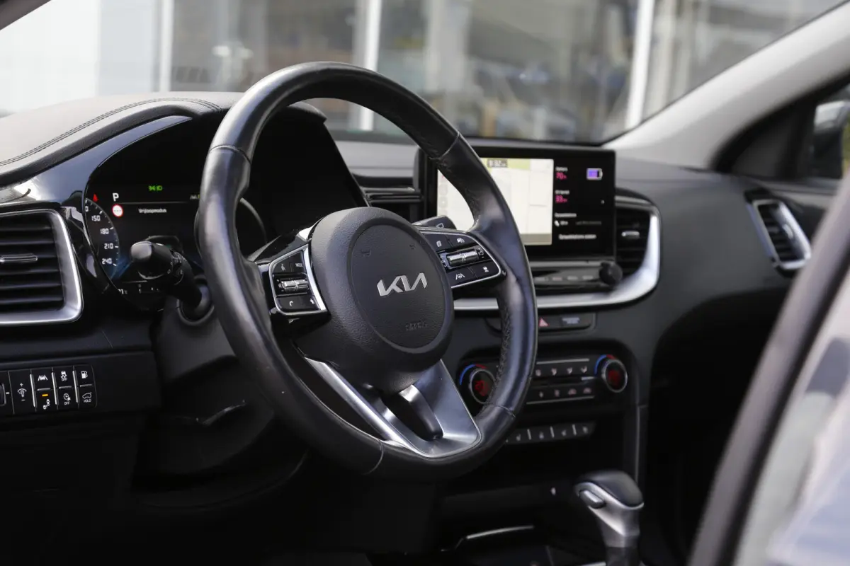1.6 GDI PHEV Platinum*Perfect Onderh*Pano/ACC met stuurhulp/Leder/Stoelverw.V+A/Stuurverw./Stoelkoeling/Memorie/Camera/DAB/LED/Dodehoek/Elek. Klep/Parkeersens.V+A/VOL*
