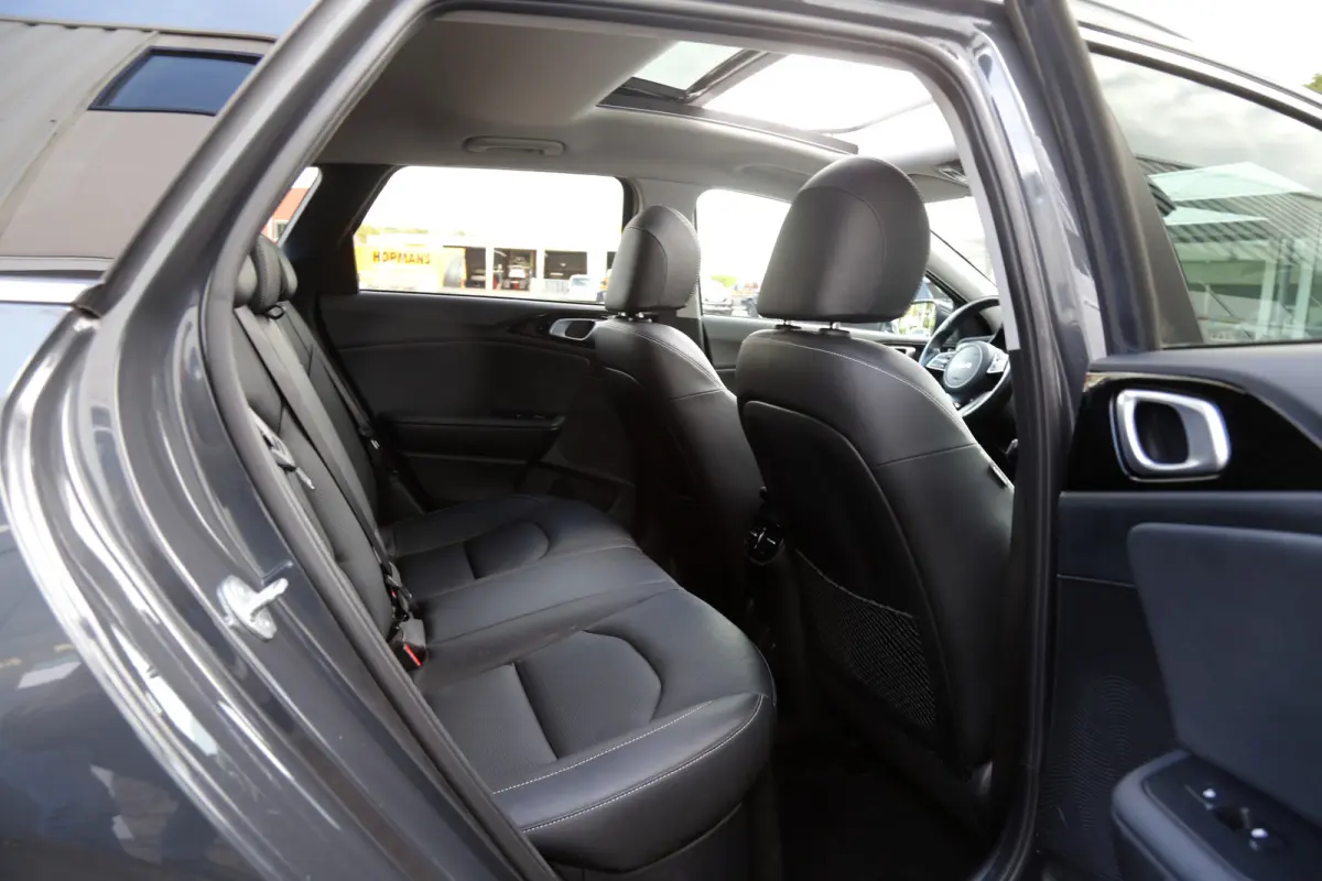 1.6 GDI PHEV Platinum*Perfect Onderh*Pano/ACC met stuurhulp/Leder/Stoelverw.V+A/Stuurverw./Stoelkoeling/Memorie/Camera/DAB/LED/Dodehoek/Elek. Klep/Parkeersens.V+A/VOL*