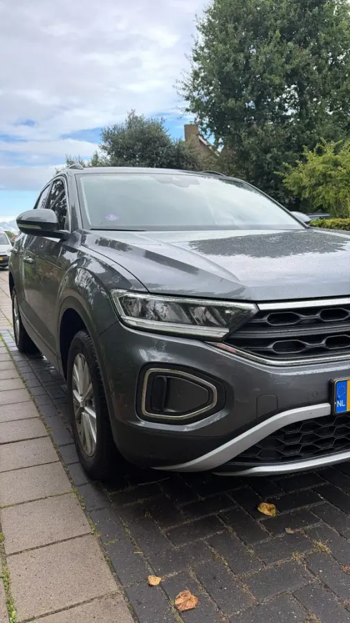 Volkswagen T-Roc 2026 Benzine Onbekend leasen