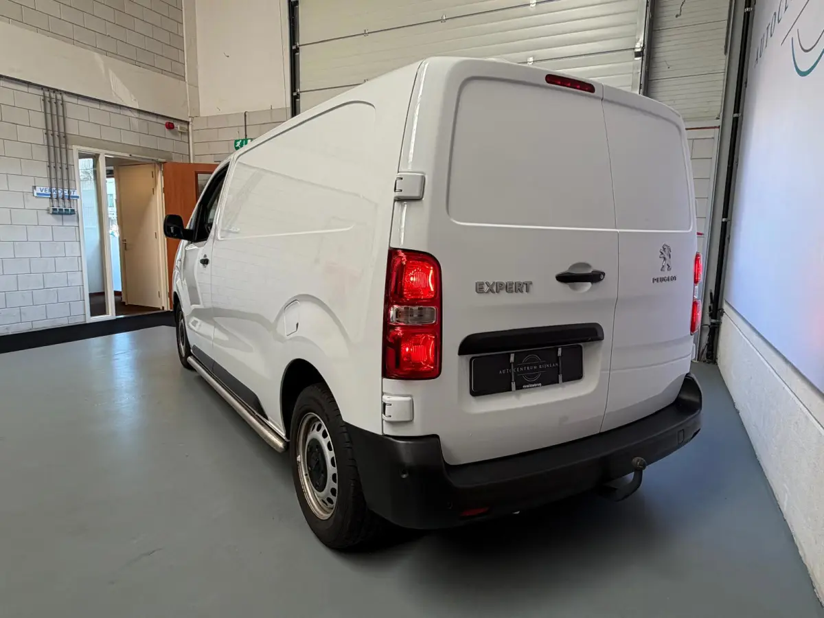 1.5 BlueHDI 120 S&S L2 Navi, Camera, Carplay, Cruise Control, Trekhaak, Euro 6