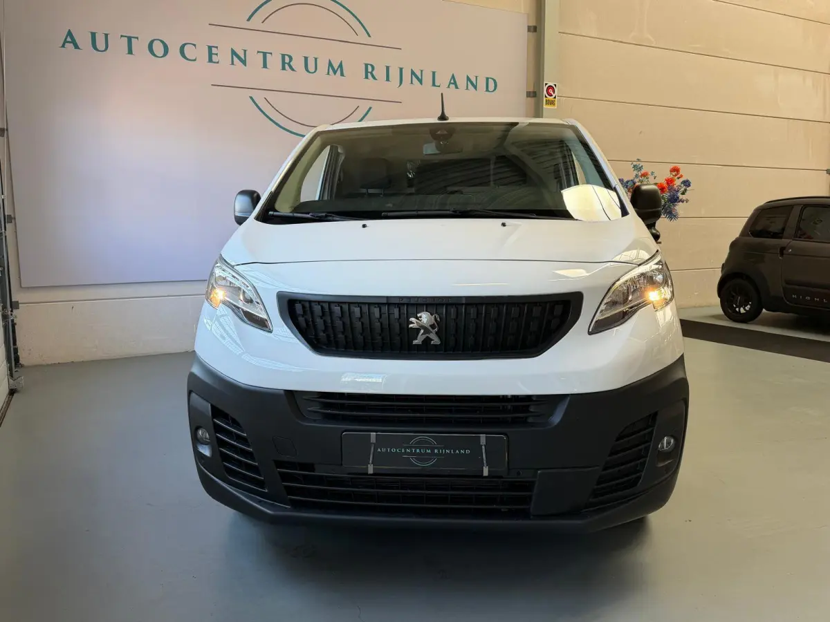 1.5 BlueHDI 120 S&S L2 Navi, Camera, Carplay, Cruise Control, Trekhaak, Euro 6