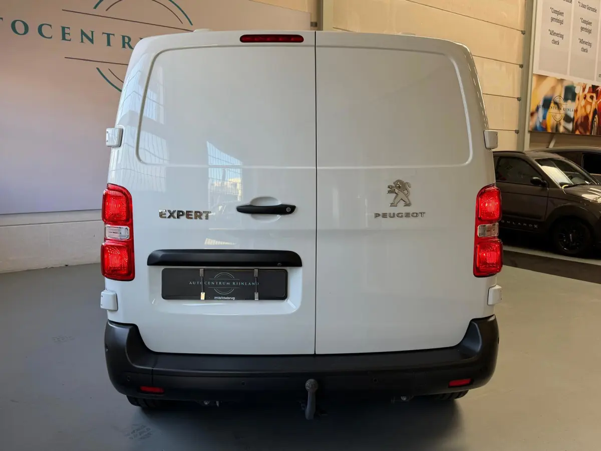 1.5 BlueHDI 120 S&S L2 Navi, Camera, Carplay, Cruise Control, Trekhaak, Euro 6