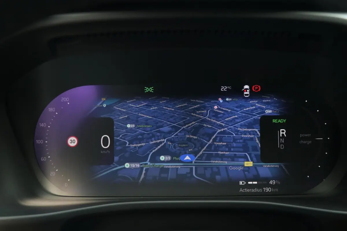 Pro 70kWh AdaptiveCruise Camera Stoel/stuur verwarming TwoTone Sage Green PilotAssist AppleCarplay Uitstraling 74000KM BJ2023