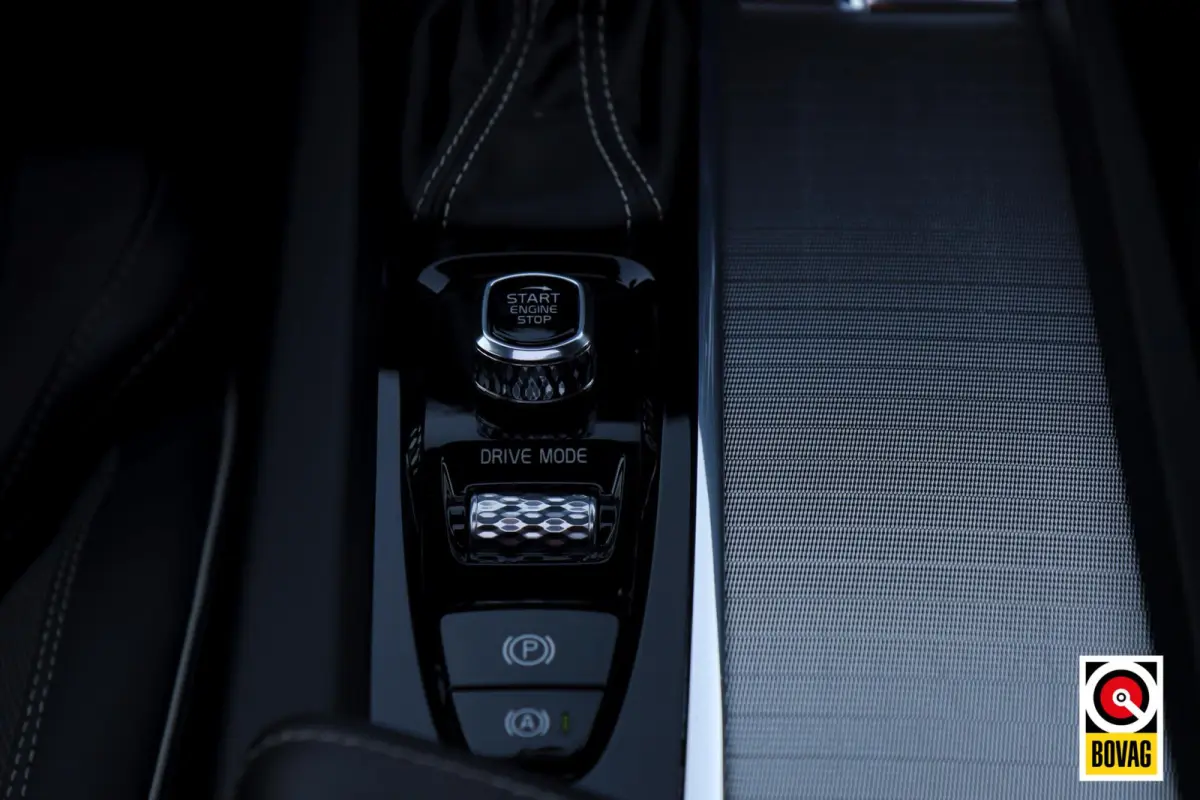 2.0 T5 R-Design |LED|PANO|HARMAN-KARDON|CAMERA|MEMORY|TREKHAAK