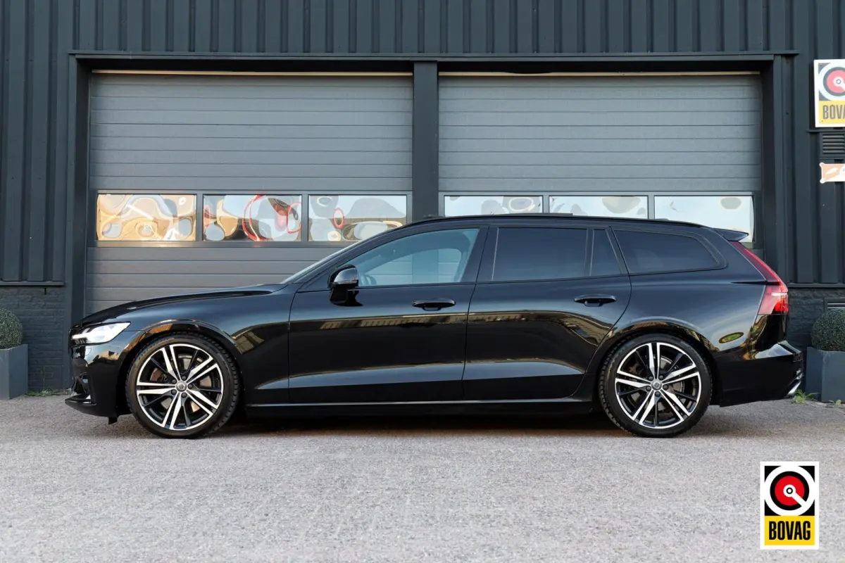 2.0 T5 R-Design |LED|PANO|HARMAN-KARDON|CAMERA|MEMORY|TREKHAAK