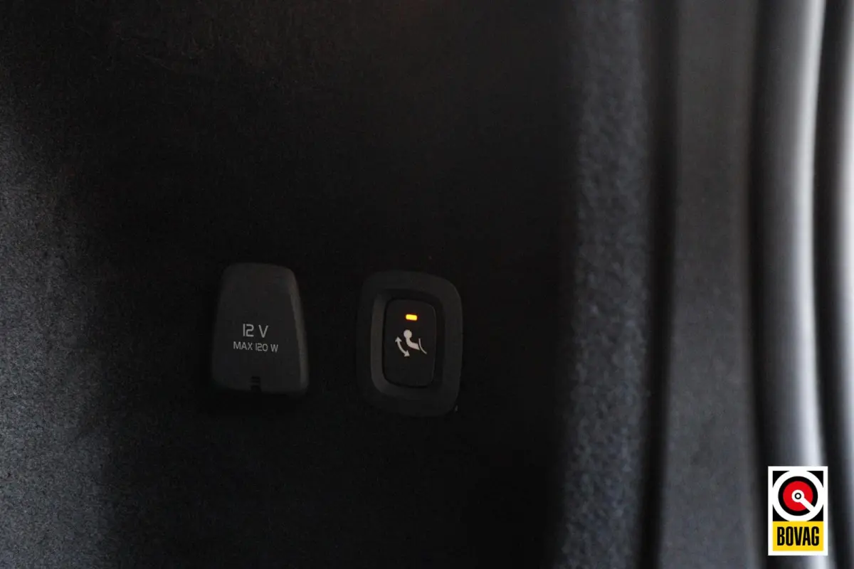 2.0 T5 R-Design |LED|PANO|HARMAN-KARDON|CAMERA|MEMORY|TREKHAAK