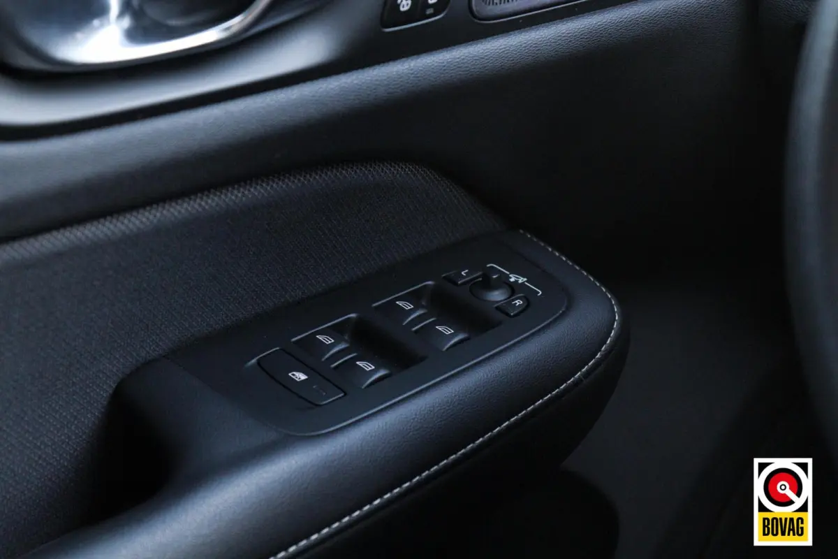 2.0 T5 R-Design |LED|PANO|HARMAN-KARDON|CAMERA|MEMORY|TREKHAAK