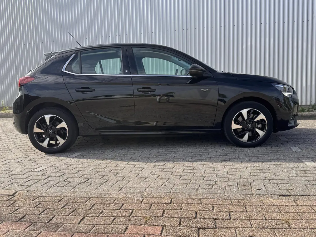 Electric 50 kWh | SOH 97% | Apple Carplay / Android auto | Airco | Cruise | LMV | DAB |