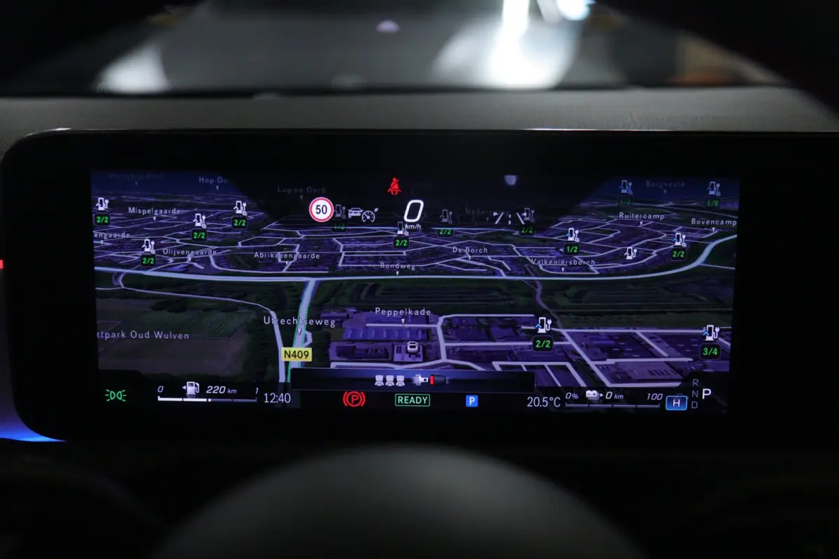 250 e AMG Line NAP/PANO/CARPLAY/HUD/ACC/BURM/KEYLESS/VOL