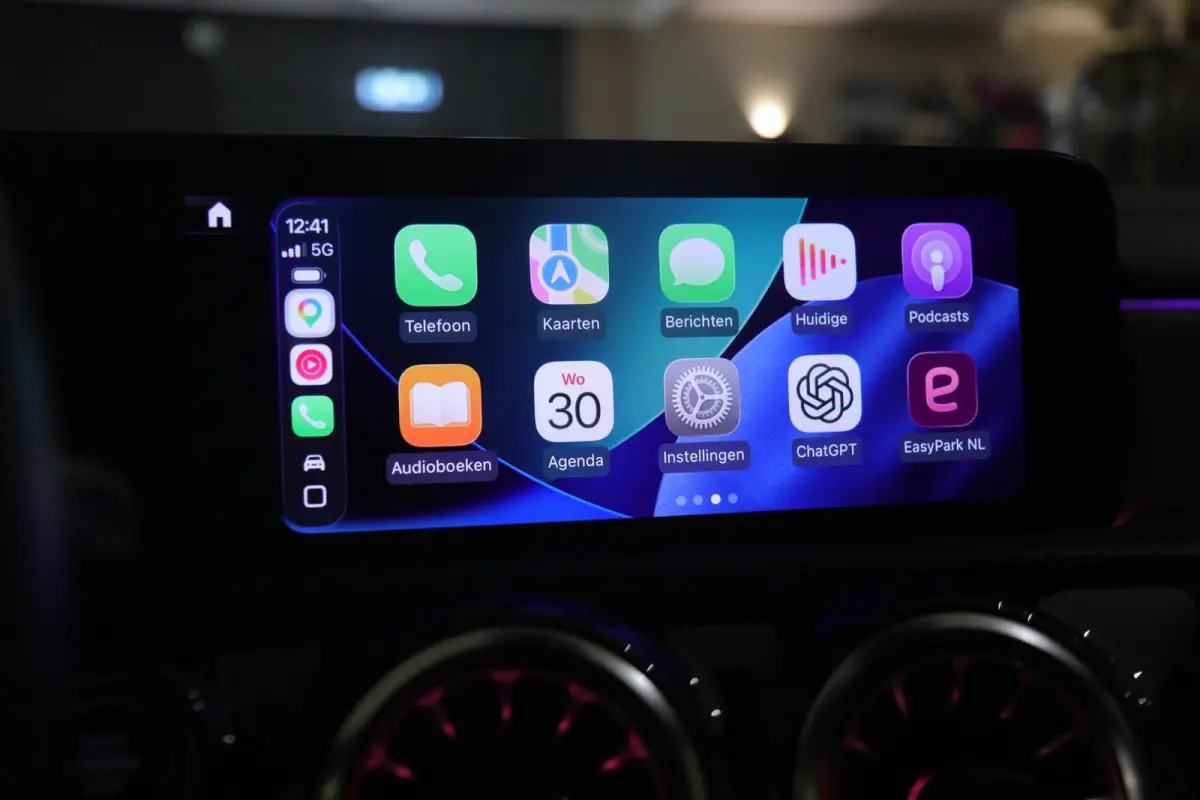 250 e AMG Line NAP/PANO/CARPLAY/HUD/ACC/BURM/KEYLESS/VOL