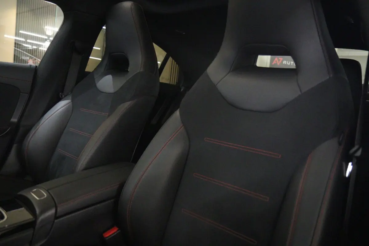 250 e AMG Line NAP/PANO/CARPLAY/HUD/ACC/BURM/KEYLESS/VOL