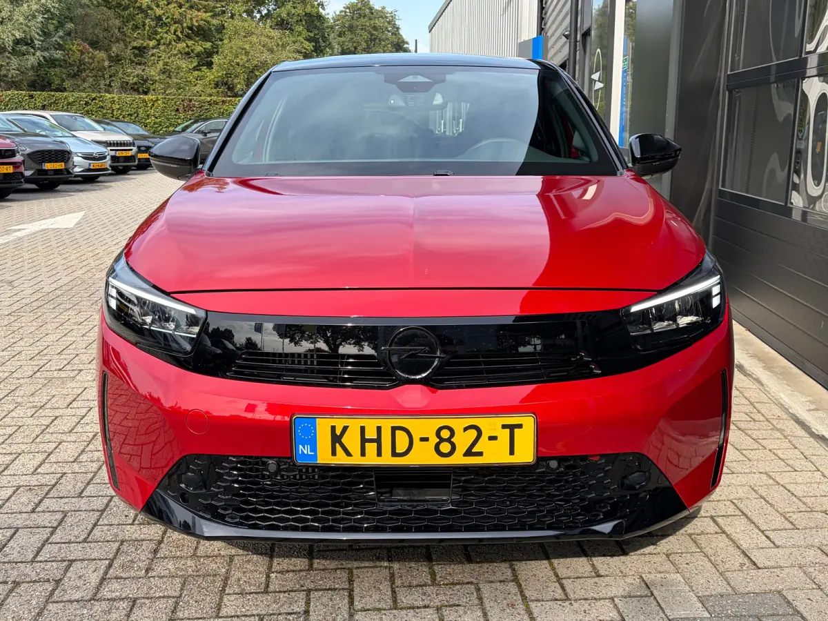 1.2 Turbo 100 PK Yes | 2+6 JAAR GARANTIE| STUUR EN STOELVERWARMING| PARKEERSENSOREN ACHTER| APPLE CARPLAY/ANDROID AUTO| FULL LED| BROEKHUIS GELEVERD| EERSTE EIGENAAR|