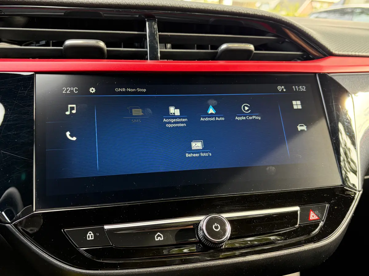 1.2 Turbo 100 PK Yes | 2+6 JAAR GARANTIE| STUUR EN STOELVERWARMING| PARKEERSENSOREN ACHTER| APPLE CARPLAY/ANDROID AUTO| FULL LED| BROEKHUIS GELEVERD| EERSTE EIGENAAR|