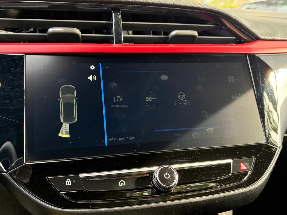 1.2 Turbo 100 PK Yes | 2+6 JAAR GARANTIE| STUUR EN STOELVERWARMING| PARKEERSENSOREN ACHTER| APPLE CARPLAY/ANDROID AUTO| FULL LED| BROEKHUIS GELEVERD| EERSTE EIGENAAR|